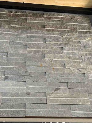 Đá ốp tường chong chóng xanh