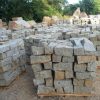 Đá chẻ xây móng nhà bờ kè