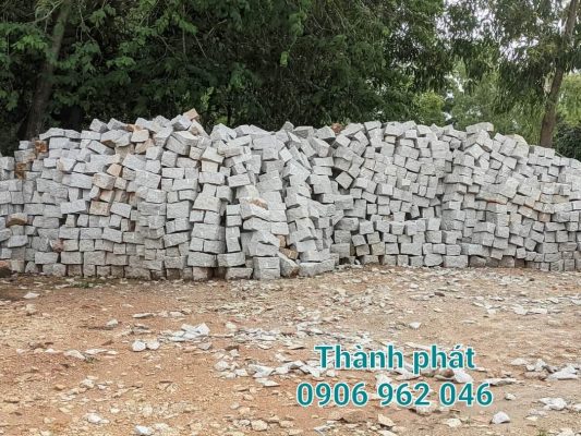 Đá chẻ xây móng nhà bờ kè