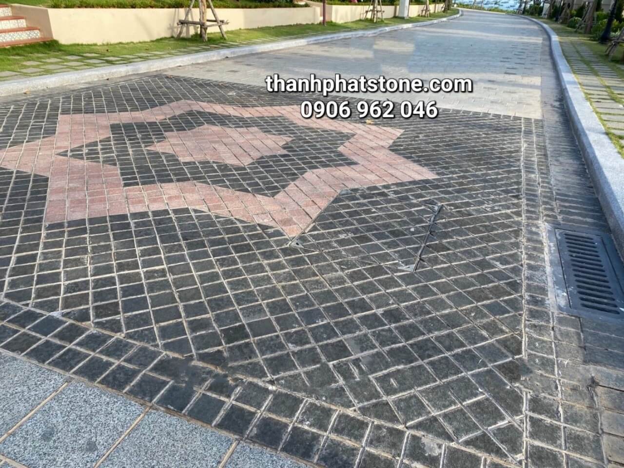 đá bazan đen khò lát sân đá bazan đen khò lát sân 1
